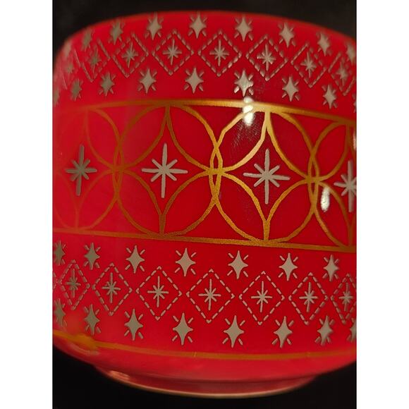 Harry and David Winter Snowflakes Stars Gold Accent Coffee 2 Set Mugs - Picture 3 of 5